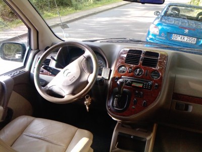Cockpit.JPG