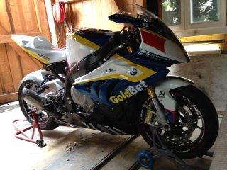 s1000rr.jpg