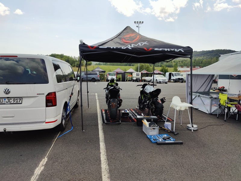 Bikes Rückseite.jpeg (501.52 KiB) 3253 mal betrachtet Bikes Rückseite.jpeg