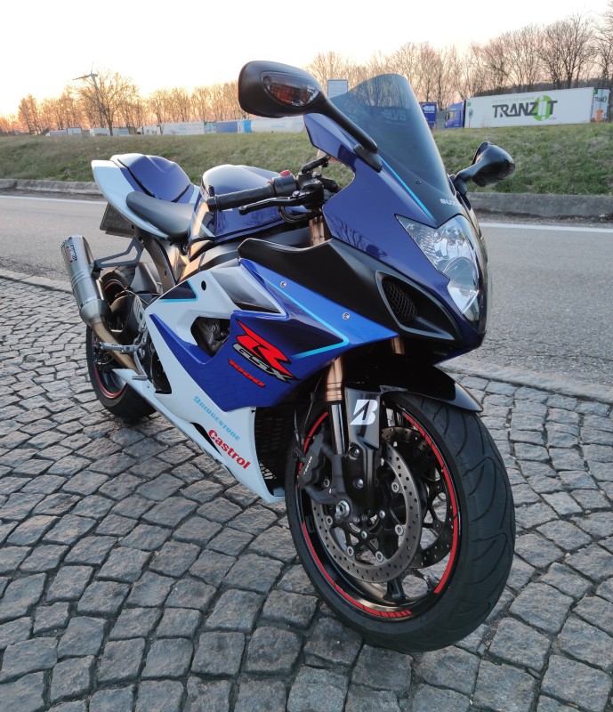 Gixxi1.jpg