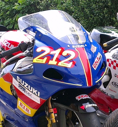 GSXr1000 K1.jpg