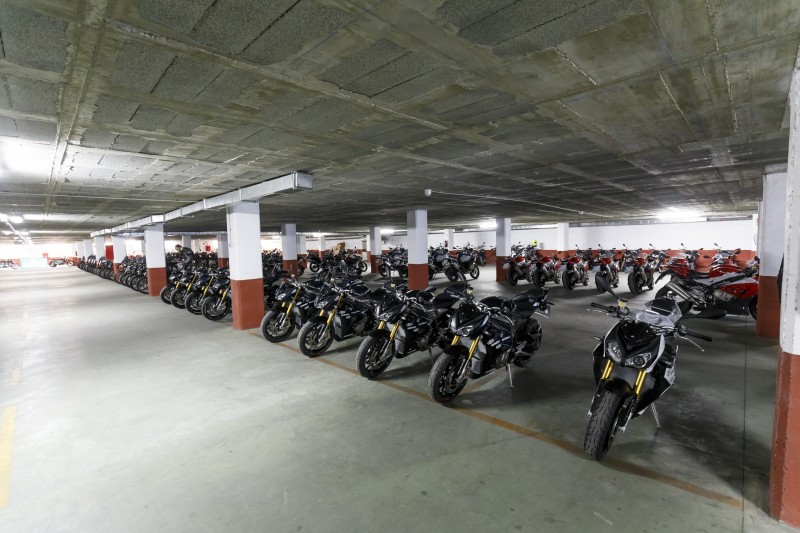 Garage006.JPG