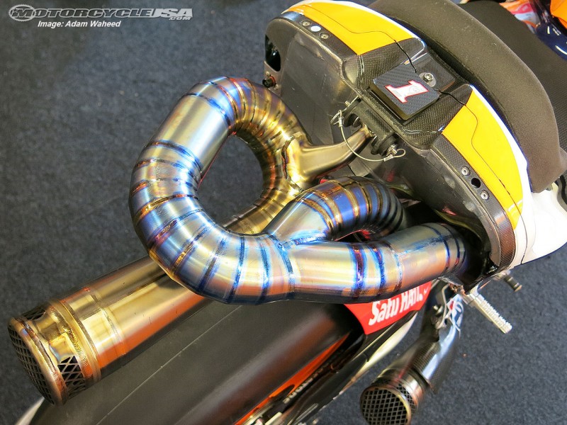 15-repsol-honda-1.jpg