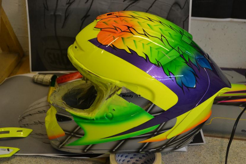 Helm 003-1.JPG